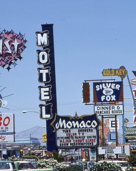las vegas strip mall where to eat by unlv