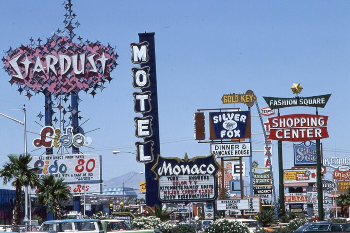 las vegas strip mall where to eat by unlv
